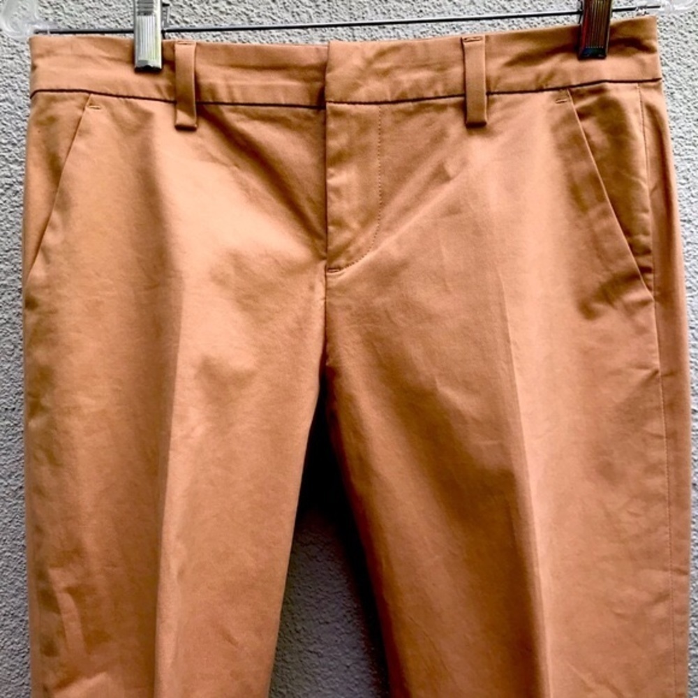 Tommy Hilfiger Women’s tan cotton ankle pants with cuff detail size 6